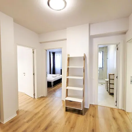 아파트 Modern 2br At Zogu I Boulevard - 티라나