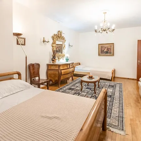 We Blloku 2br Apartament