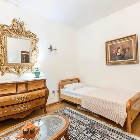 Apartament We Blloku 2br *