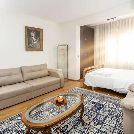 Apartment We Blloku 2br *