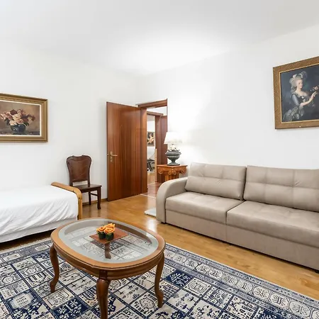 Apartment We Blloku 2br *