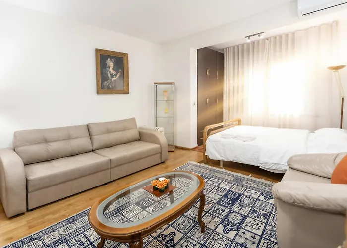 Apartment We Blloku 2br *
